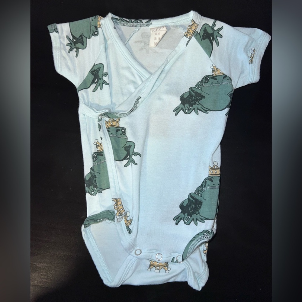 Kate Quinn Bamboo Frog Prince Baby Onesie Bodysuit Outfit, Size 0-3 Months